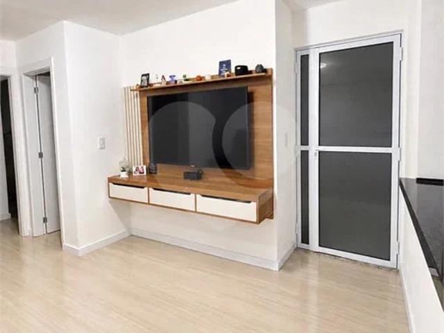 Apartamento aluguel em Volta Redonda, Região Geográfica Intermediária de Volta Redonda-Barra Mansa