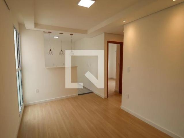 Apartamento aluguel em Conjunto Habitacional Jardim Serrano, Votorantim