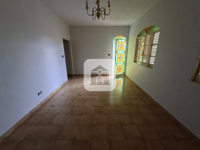 Apartamento aluguel em Região Geográfica Imediata de Uberlândia, Oliveira Fortes