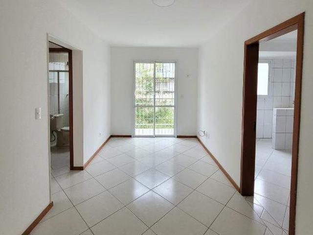 Apartamento aluguel em Região Geográfica Imediata de Santa Maria, Santa Maria