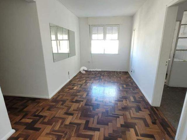 Apartamento aluguel em Região Geográfica Imediata de Santa Maria, Santa Maria