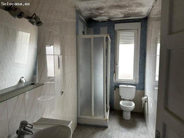 Piso en venta en Armunia, León