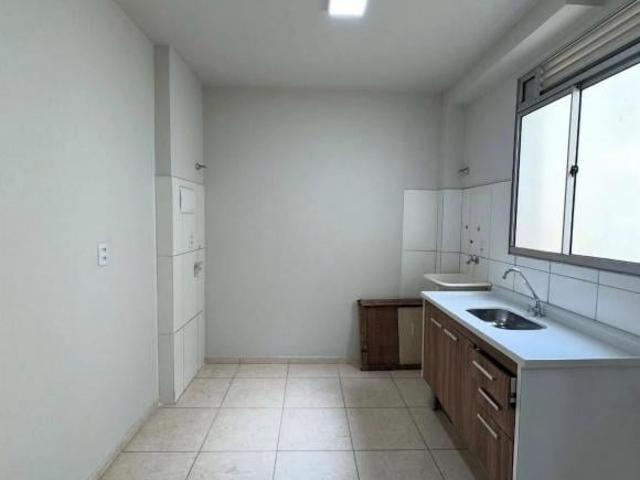 Apartamento venda em Uvaranas, Ponta Grossa