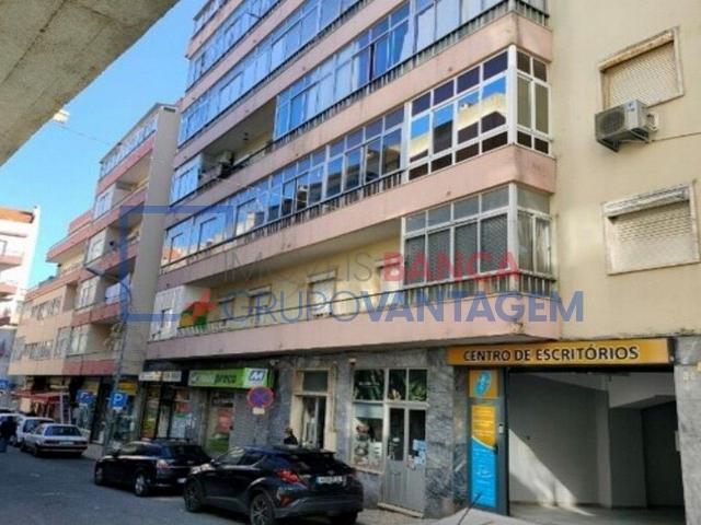 Apartamento venda em Encosta do Sol, Amadora