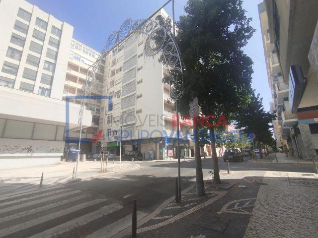 Apartamento venda em Bairro Ferroviário, Barreiro