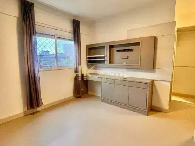 Apartamento venda em Região Geográfica Imediata de Florianópolis, Desterro