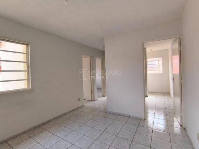 Apartamento venda em Região Imediata de Araraquara, Araraquara