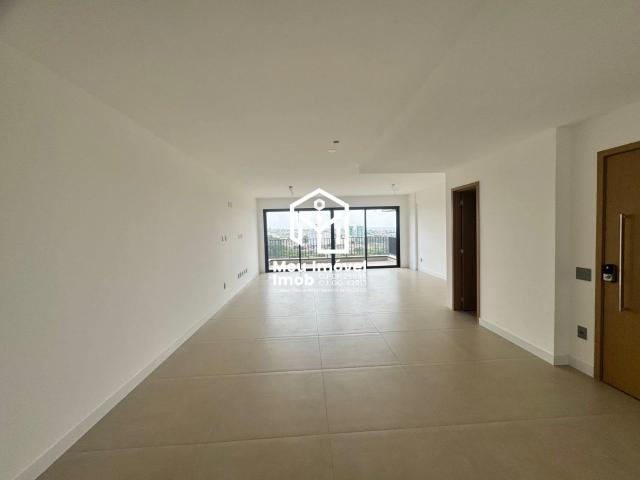 Apartamento venda em Águas Claras, Região Geográfica Intermediária do Distrito Federal