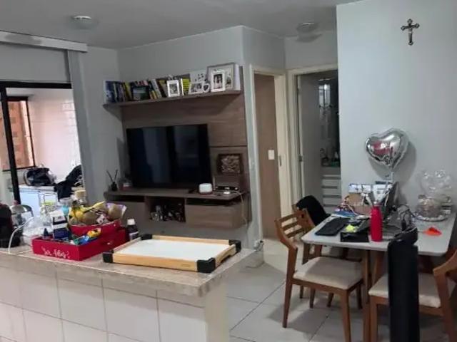 Apartamento venda em Região Geográfica Imediata do Distrito Federal, Região Integrada de Desenvolvimento do Distrito Federal e Entorno