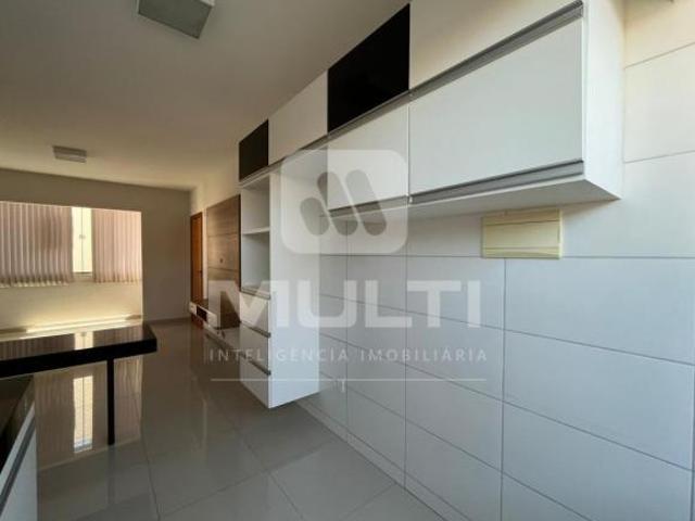 Apartamento venda em Região Geográfica Imediata de Uberlândia, Oliveira Fortes