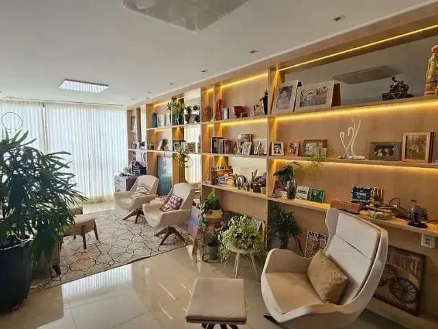Apartamento venda em Região Geográfica Imediata de Anápolis, Anápolis