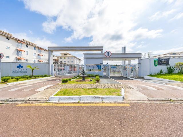 Apartamento venda em Condomínio Residencial Parque Europa, Araucária