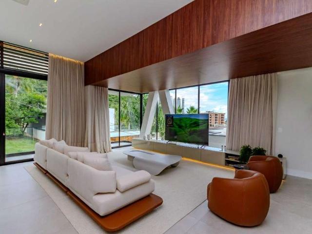 Apartamento venda em Região Geográfica Imediata de Itajaí, Balneario Camboriú