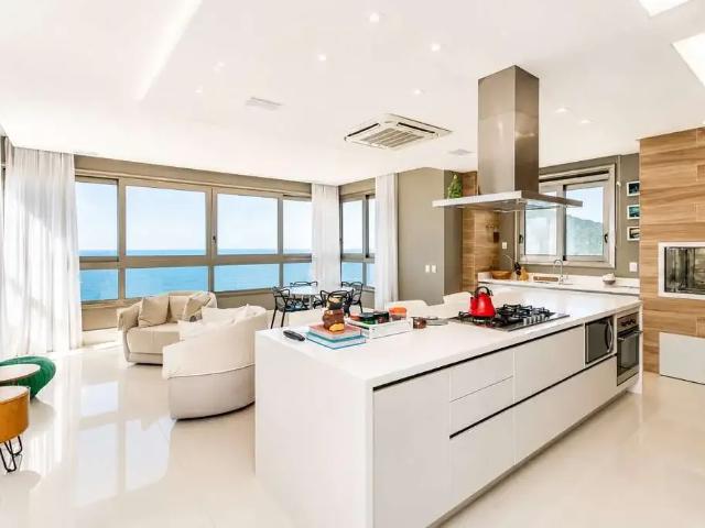 Apartamento venda em Região Geográfica Imediata de Itajaí, Balneario Camboriú