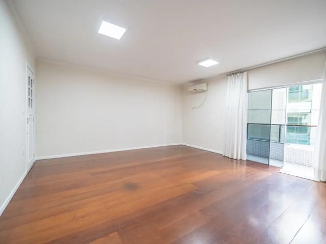 Apartamento venda em Região Geográfica Imediata de Itajaí, Balneario Camboriú
