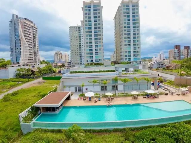 Apartamento venda em Piçarras, Centro