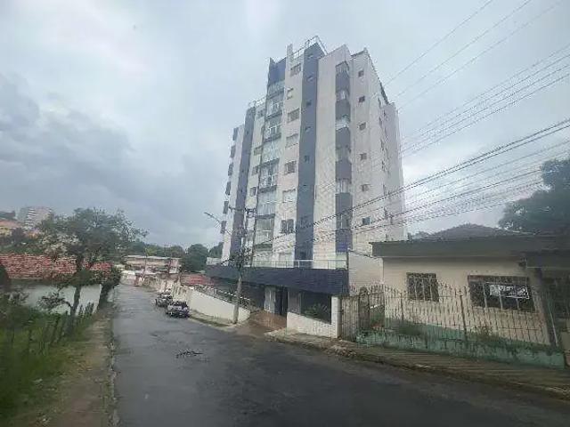 Apartamento venda em Região Geográfica Imediata de Barbacena, Barbacena