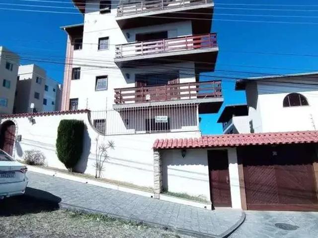 Apartamento venda em Região Geográfica Imediata de Barbacena, Barbacena
