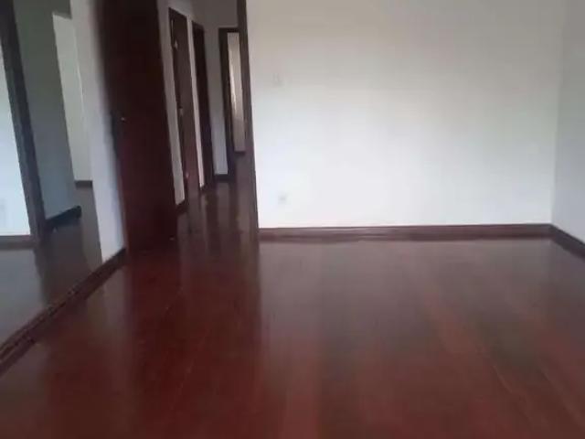 Apartamento venda em Região Geográfica Imediata de Barbacena, Barbacena