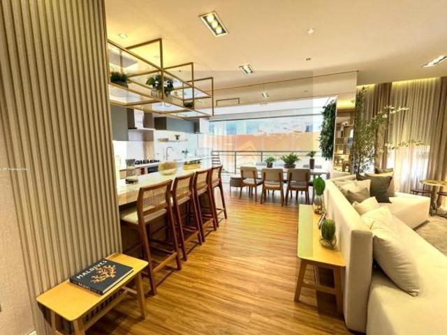 Apartamento venda em Região Imediata de São Paulo, Região Metropolitana de São Paulo