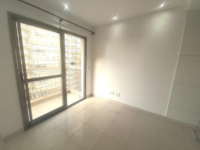 Apartamento venda em Alphaville Residencial 1, Barueri