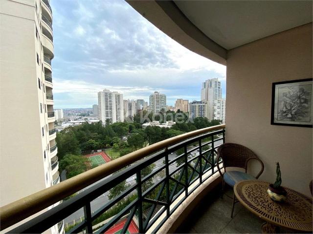 Apartamento venda em Alphaville Residencial 1, Barueri