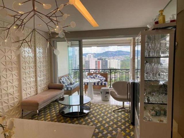 Apartamento venda em Região Imediata de São Paulo, Região Metropolitana de São Paulo
