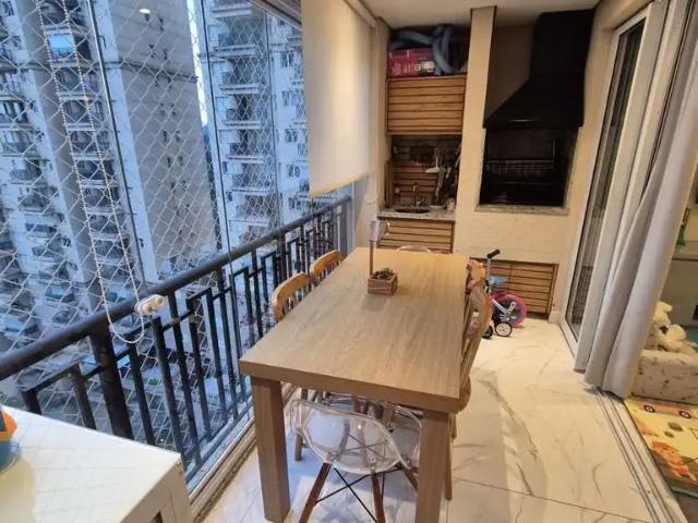 Apartamento venda em Região Imediata de São Paulo, Região Metropolitana de São Paulo