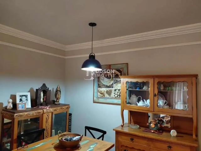 Apartamento venda em Região Imediata de Bauru, Bauru