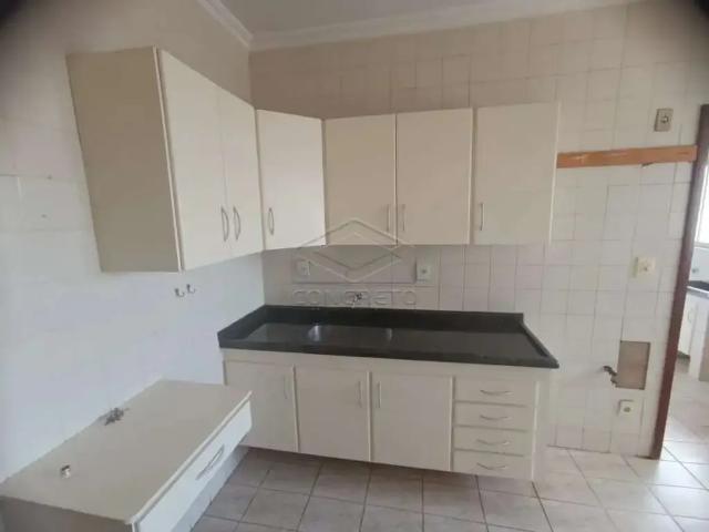 Apartamento venda em Região Imediata de Bauru, Bauru