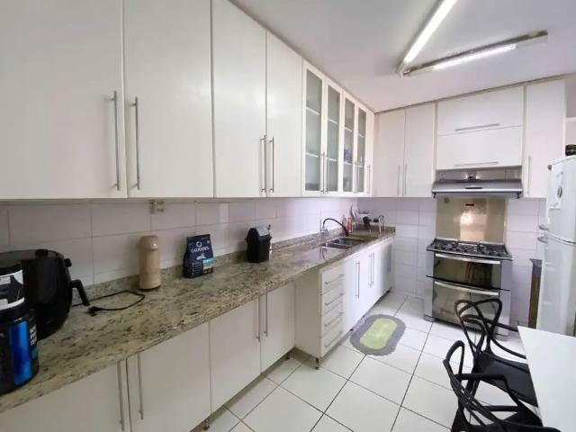 Apartamento venda em Região Imediata de Bauru, Bauru
