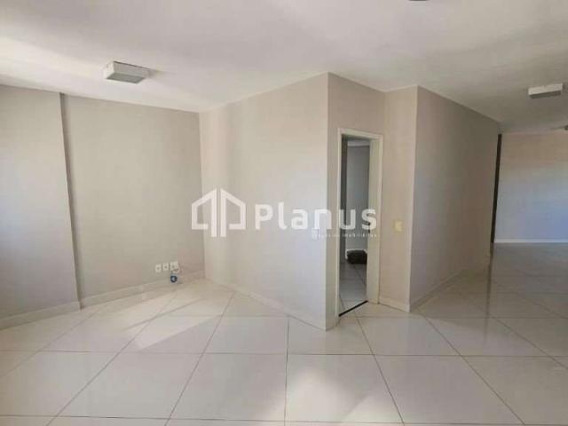 Apartamento venda em Região Imediata de Bauru, Bauru