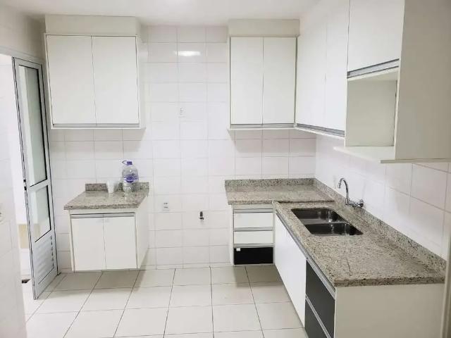 Apartamento venda em Região Imediata de Bauru, Bauru