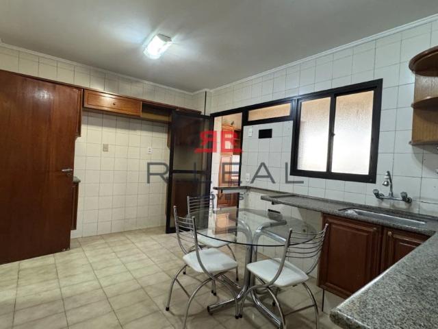 Apartamento venda em Bauru