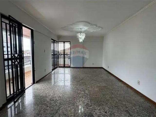 Apartamento venda em Região Geográfica Imediata de Belém, Belém