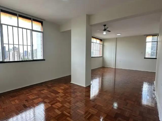 Apartamento venda em Região Geográfica Imediata de Belém, Belém
