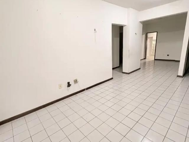 Apartamento venda em Região Geográfica Imediata de Belém, Belém