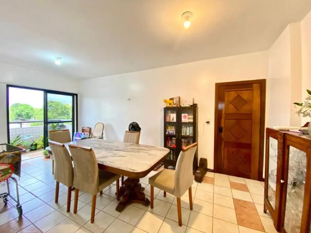 Apartamento venda em Região Geográfica Imediata de Belém, Belém