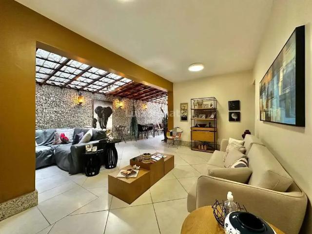 Apartamento venda em Região Geográfica Imediata de Belo Horizonte, Região Metropolitana de Belo Horizonte