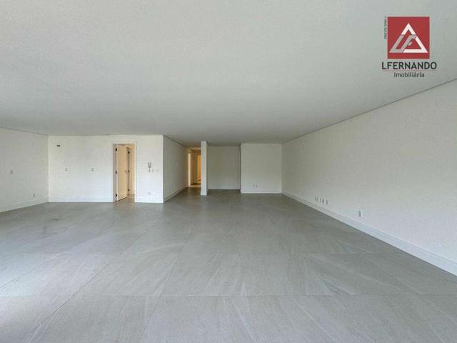 Apartamento venda em Região Geográfica Imediata de Blumenau, Blumenau