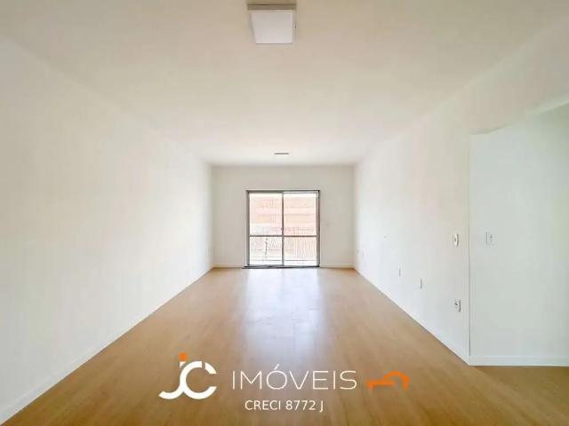 Apartamento venda em Região Geográfica Imediata de Blumenau, Blumenau