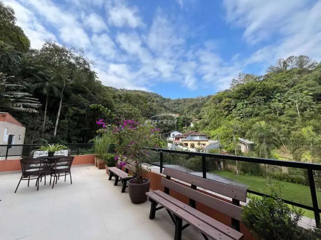 Apartamento venda em Região Geográfica Imediata de Blumenau, Blumenau