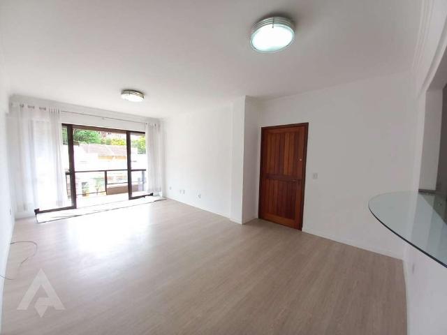 Apartamento venda em Região Geográfica Imediata de Blumenau, Blumenau