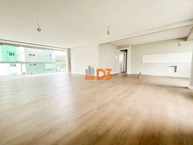 Apartamento venda em Região Geográfica Imediata de Blumenau, Blumenau