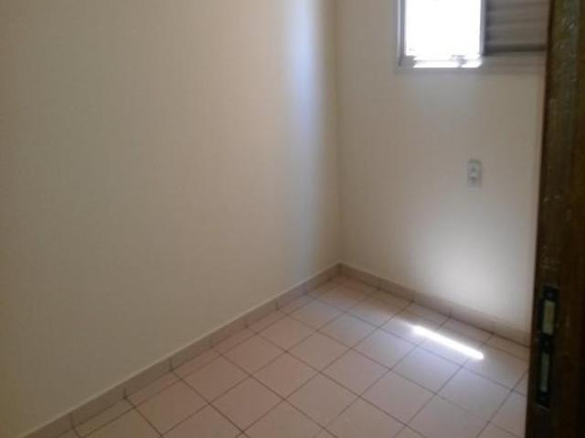 Apartamento venda em Região Geográfica Imediata de Uberlândia, Oliveira Fortes