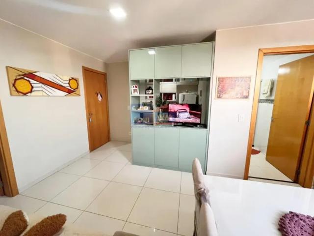 Apartamento venda em Região Geográfica Imediata do Distrito Federal, Região Integrada de Desenvolvimento do Distrito Federal e Entorno