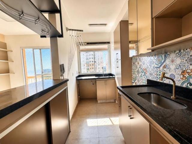 Apartamento venda em Região Geográfica Imediata do Distrito Federal, Região Integrada de Desenvolvimento do Distrito Federal e Entorno
