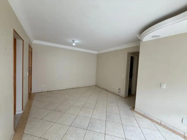 Apartamento venda em Região Geográfica Imediata do Distrito Federal, Região Integrada de Desenvolvimento do Distrito Federal e Entorno