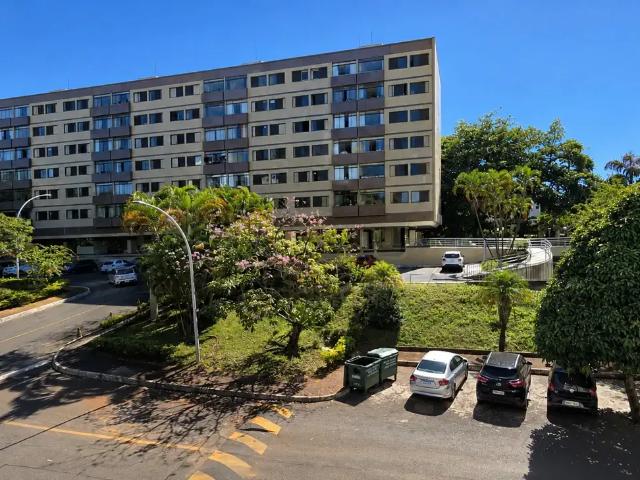 Apartamento venda em Região Geográfica Imediata do Distrito Federal, Região Integrada de Desenvolvimento do Distrito Federal e Entorno