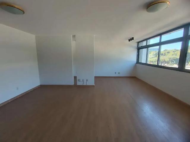Apartamento venda em Região Geográfica Imediata do Distrito Federal, Região Integrada de Desenvolvimento do Distrito Federal e Entorno